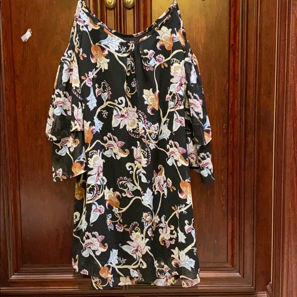 White House black market cold shoulder dress